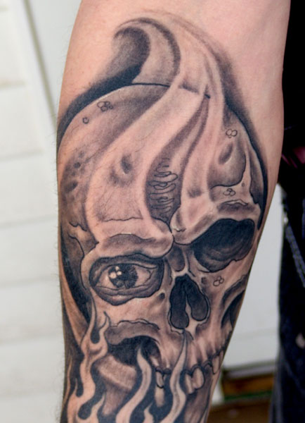 Tattoos swirly skull Tattoos swirly skull