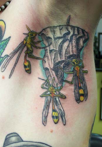 Tattoos wasp armpit!!!