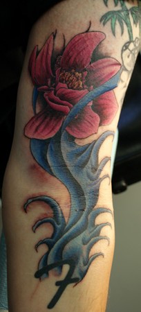 Tattoos - Angel Caban - Flower and water