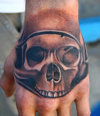 Tattoos Evil Skull on hand