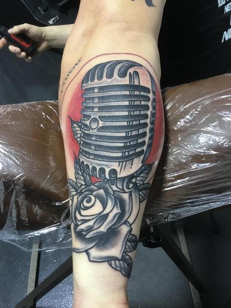 Tattoos - Old Microphone and Rose - 133904