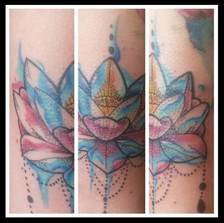 Tattoos - Watercolor lily - 115539