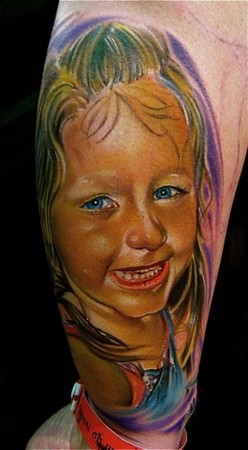 Mike Demasi - realistic color portrait of a little girl tattoo