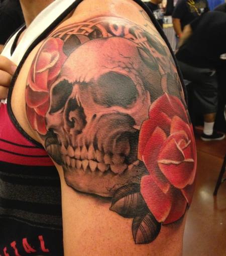 Tim Mcevoy - Black and grey skull with red roses tattoo, Tim McEvoy Art Junkies Tattoo