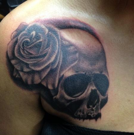 Scott Grosjean - realistic black and gray skul with rose tattoo, Scott Grosjean Art Junkies Tattoo