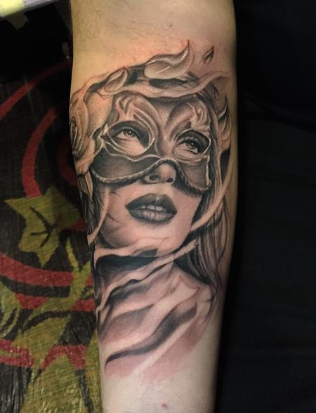 Ryan Mullins - Realistic black and gray portrait of girl with mask. Ryan Mullins Art Junkies Tattoo