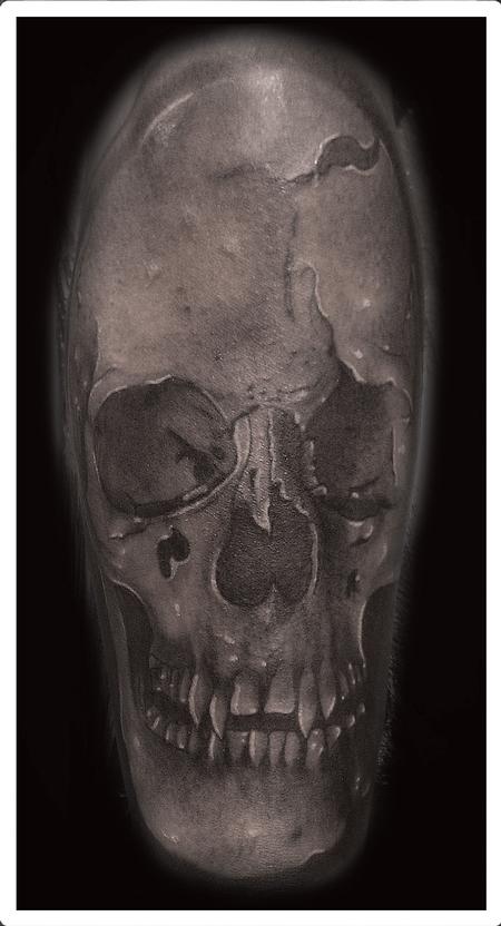 Scott Grosjean - Realistic black and gray skull tattoo, Scott Grosjean Art Junkies Tattoo. 