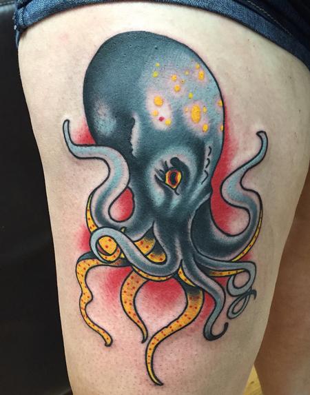 Gary Dunn - Traditional color octopus tattoo, Gary Dunn Art Junkies Tattoo