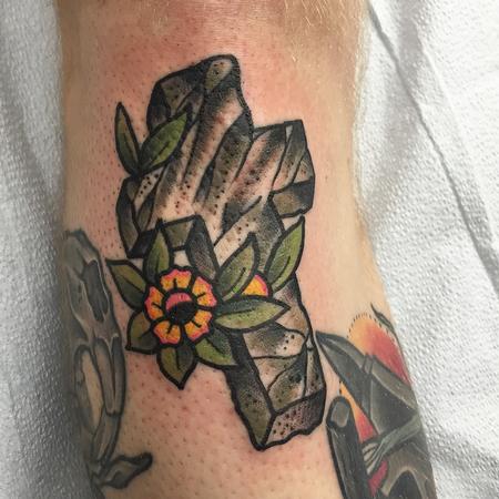 Gary Dunn - Traditional style cross with flower tattoo, Gary Dunn Art Junkies Tattoo 