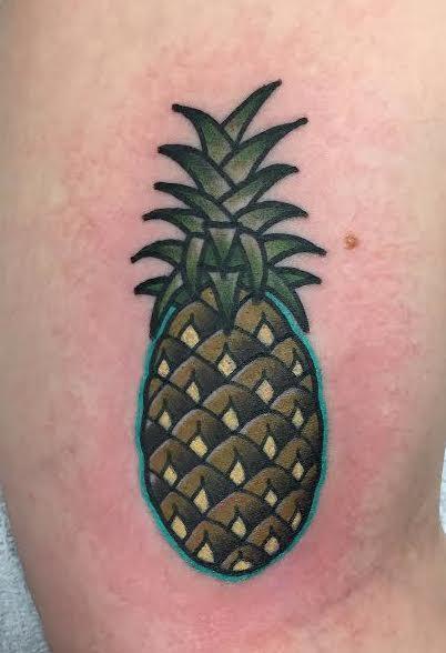 Gary Dunn - Traditional color pineapple tattoo, Gary Dunn Art Junkies Tattoo