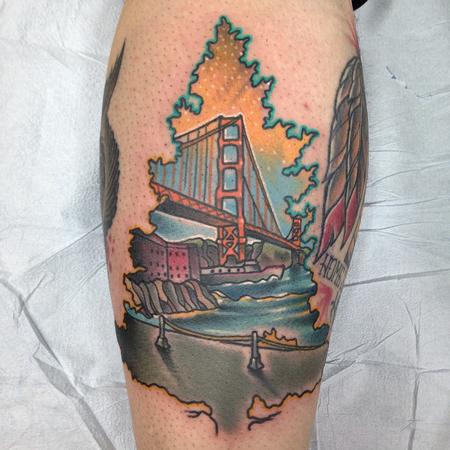 Gary Dunn - Traditional color leaf with the San Francisco bridge inside tattoo, Gary Dunn Art Junkies Tattoo 