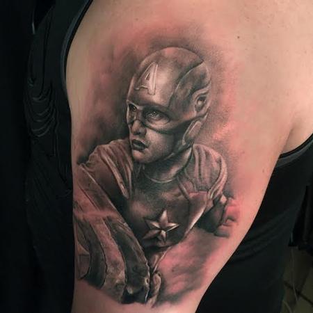 Ryan Mullins - Realistic black and gray caption america tattoo, Ryan Mullins Art Junkies Tattoo