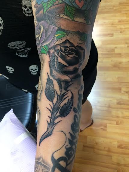 Mike Riedl - Traditional black and gray rose cover up tattoo, Mike Riedl Art Junkies Tattoo 