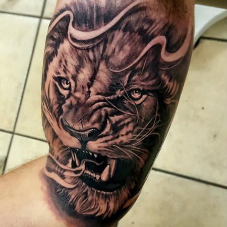 George Muecke - Lion tattoo portrait