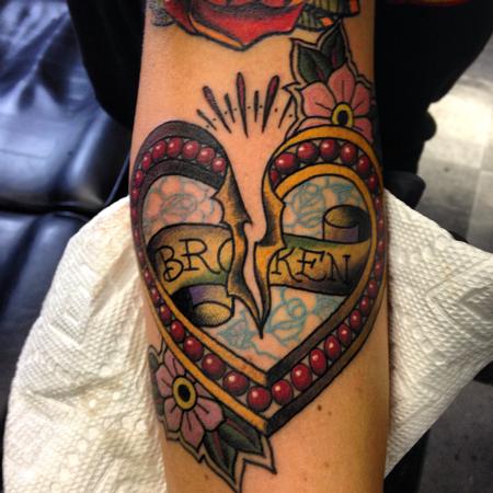 Tattoos - broken heart - 96365