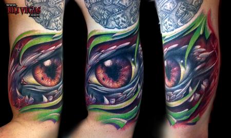Bili Vegas - crazy eye