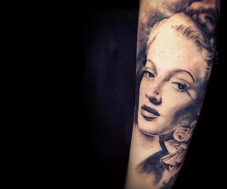 Tattoos - Lana Turner - 63379