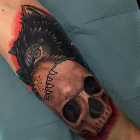 Eddie Zavala - Traditional style wolf head and Realistic Skull