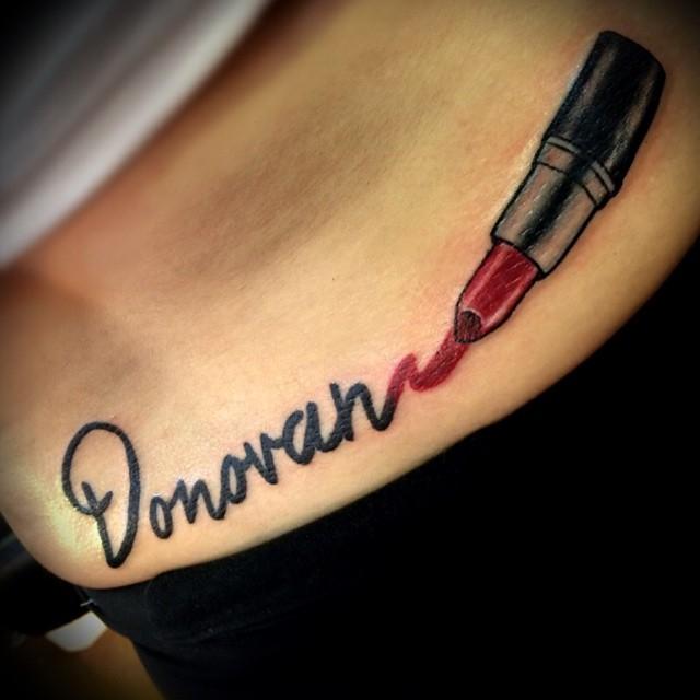 lipstick lettering tattoo by christopher o toole tattoonow lipstick lettering tattoo by christopher o toole tattoonow