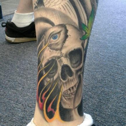 Flaming skull : Tattoos : Flaming skull : Tattoos :