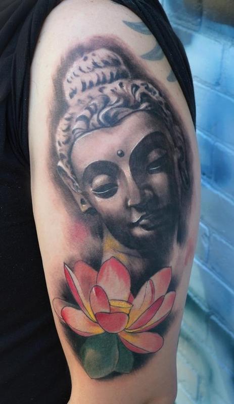 Paradise Artist Retreat : Tattoos : Realistic : Buddha and lotus