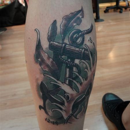 Tattoos - Anchor on calf - 77186