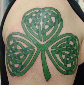 +knot+shamrock+tattoo irish shamrock tattoos. +knot+shamrock+tattoo