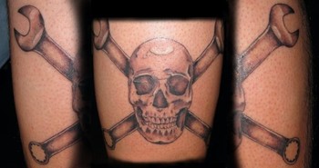 Wrench Crossbones