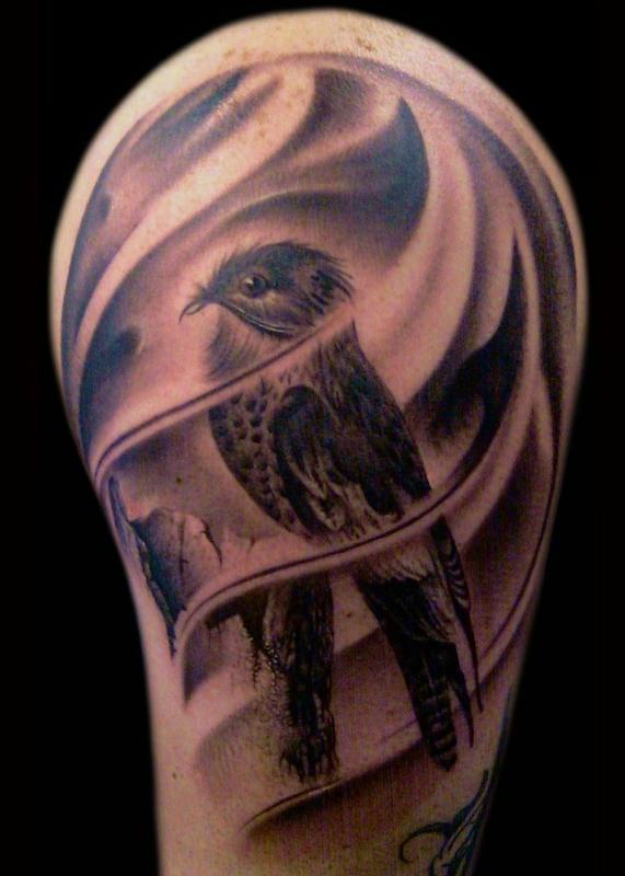 bird by Francisco Sanchez Tattoos