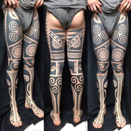 Tattoos - blackwork legs - 99954