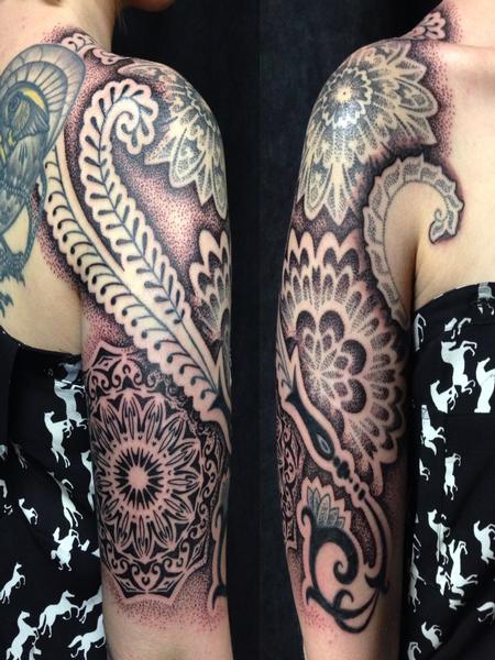 Tattoos - feminine half sleeve - 99972