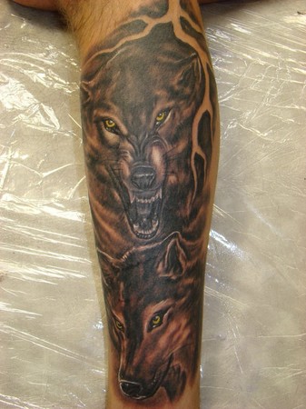 tattoos of wolves pictures. Tattoos Realistic. Wolves