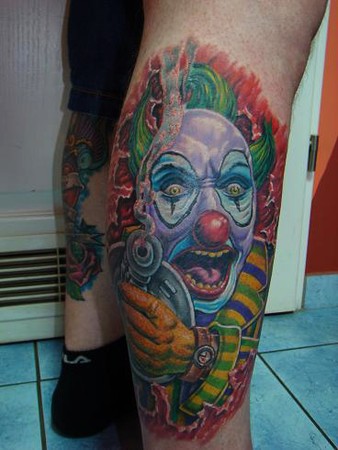 Daniel evil clown with a tommy gun Large Image Daniel evil clown with a tommy gun Large Image