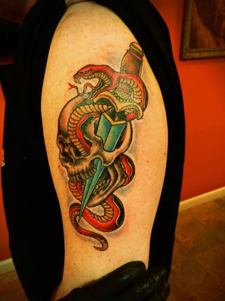 Tim MacNamara - Snake skull dagger