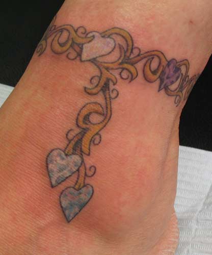 Looking for unique Caroline Evans Tattoos Family charm anklet Looking for unique Caroline Evans Tattoos Family charm anklet
