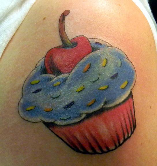 Caroline Evans - Yummy Cupcake