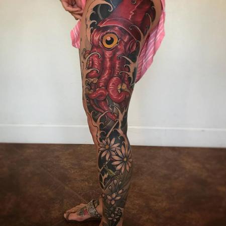 Jeff Norton - Finished work, squid and floral leg sleeve