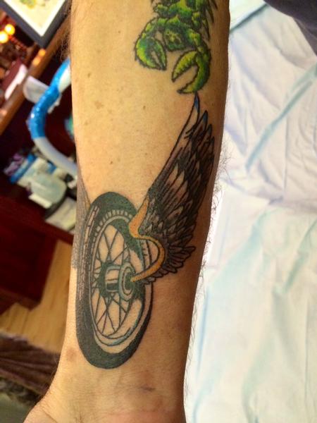 Tattoos - Flying wheel - 101805