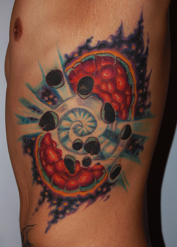 Exploding Star Tattoo by Marvin Silva : Tattoos