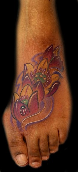 Marvin Silva - Lotus Flowers Tattoo