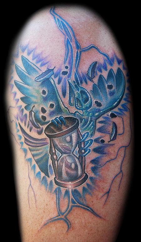 Marvin Silva - Sparrow Lightning Hourglass Tattoo