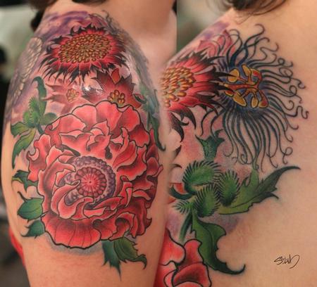 Marvin Silva - Flowers Tattoo