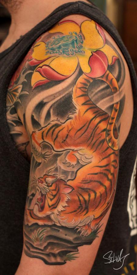 Marvin Silva - Tiger Lotus Flower Tattoo