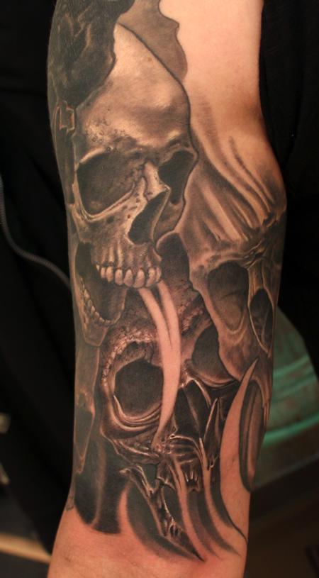 Marvin Silva - Custom Skull Tattoo