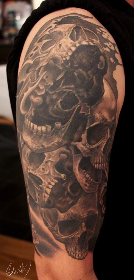 Marvin Silva - Custom Skull Tattoo