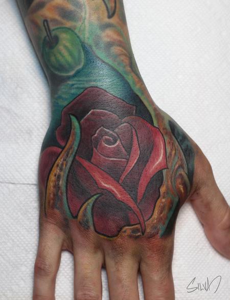 Marvin Silva - Bio Rose Hand Tattoo