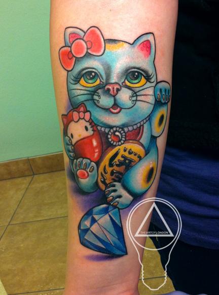 lucky cat hello kitty tattoo by london reese tattoonow lucky cat hello kitty tattoo by london reese tattoonow