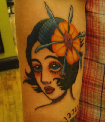 Tattoos - Manos - 20s girl