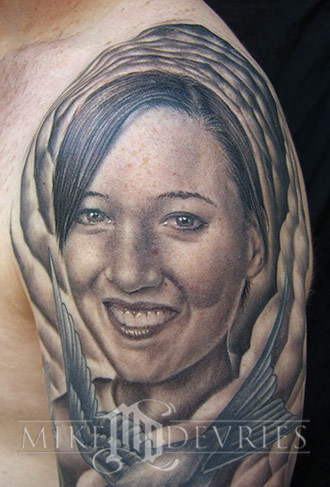 Mike DeVries - Portrait