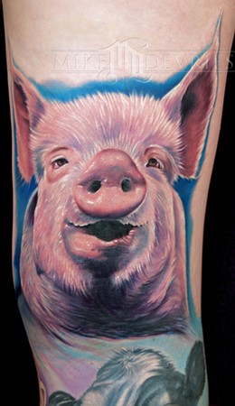Mike DeVries - Pig Tattoo